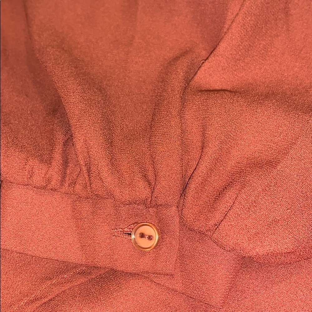 Astr Split Neck Long Sleeve Rust Tunic Size Medium - Picture 6 of 8